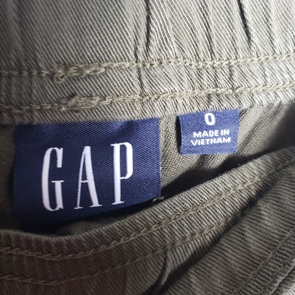 Gap Army Green Soft Khaki Pants - Picture 8 of 8